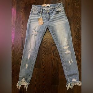 Brand New - BKE Stella Ankle Skinny - NWT